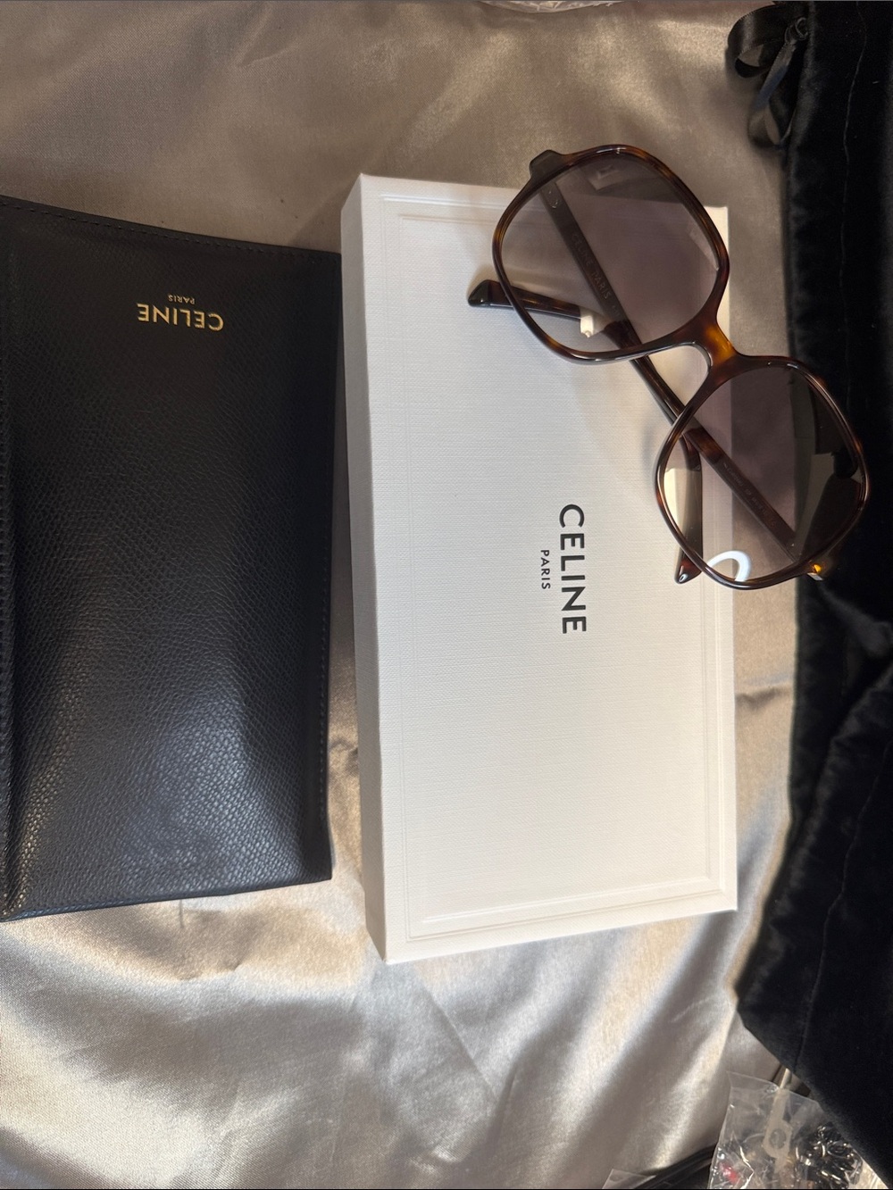 CELINE CL40244U 52F Shiny Dark Havana/Brown Gradient 56-18-135 Sunglasses New - Picture 2 of 8